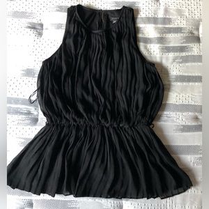 Ann Taylor tall 6 sleeveless peplum fitted black accordion folded top